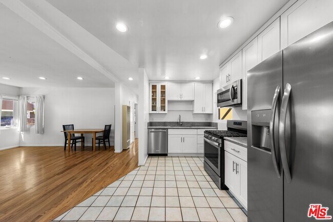 Building Photo - 2010 Virginia Ave