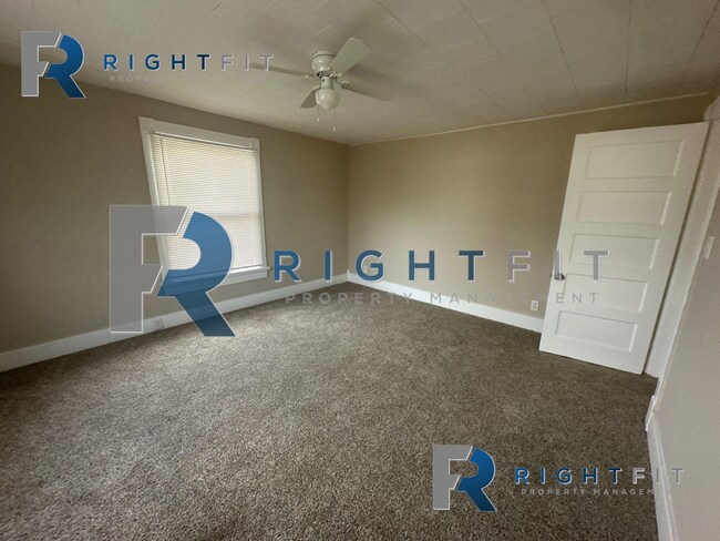 Building Photo - Charming 2 Bedroom Home in Dayton