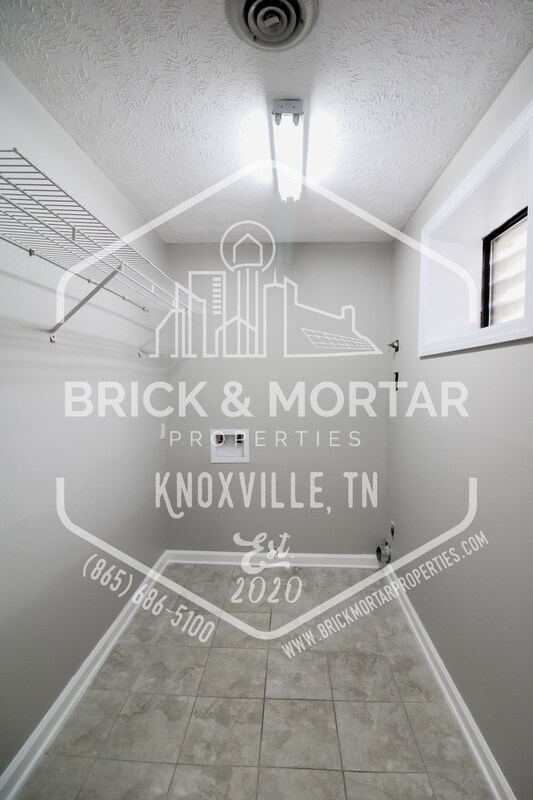 Building Photo - 4007 Heather Ct NW