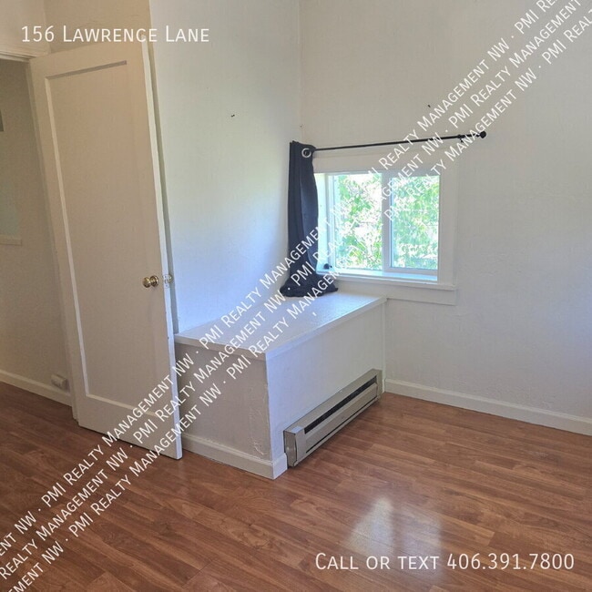 Building Photo - 156 Lawrence Ln