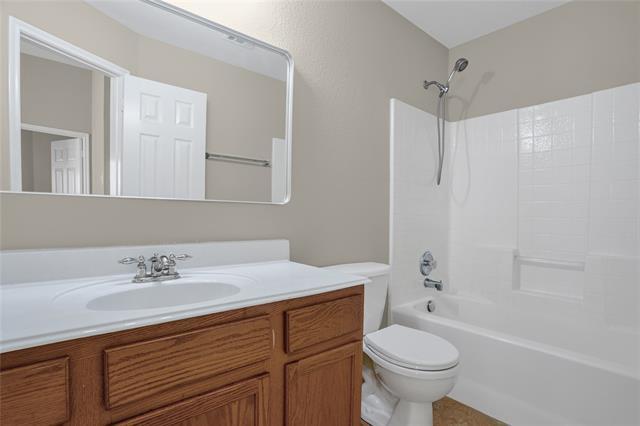 Building Photo - 6937 Red Bluff Dr