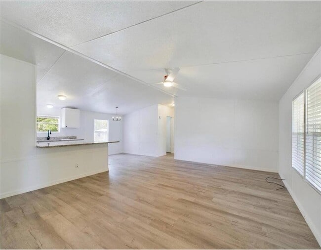 Building Photo - 12250 NW 7th Pl