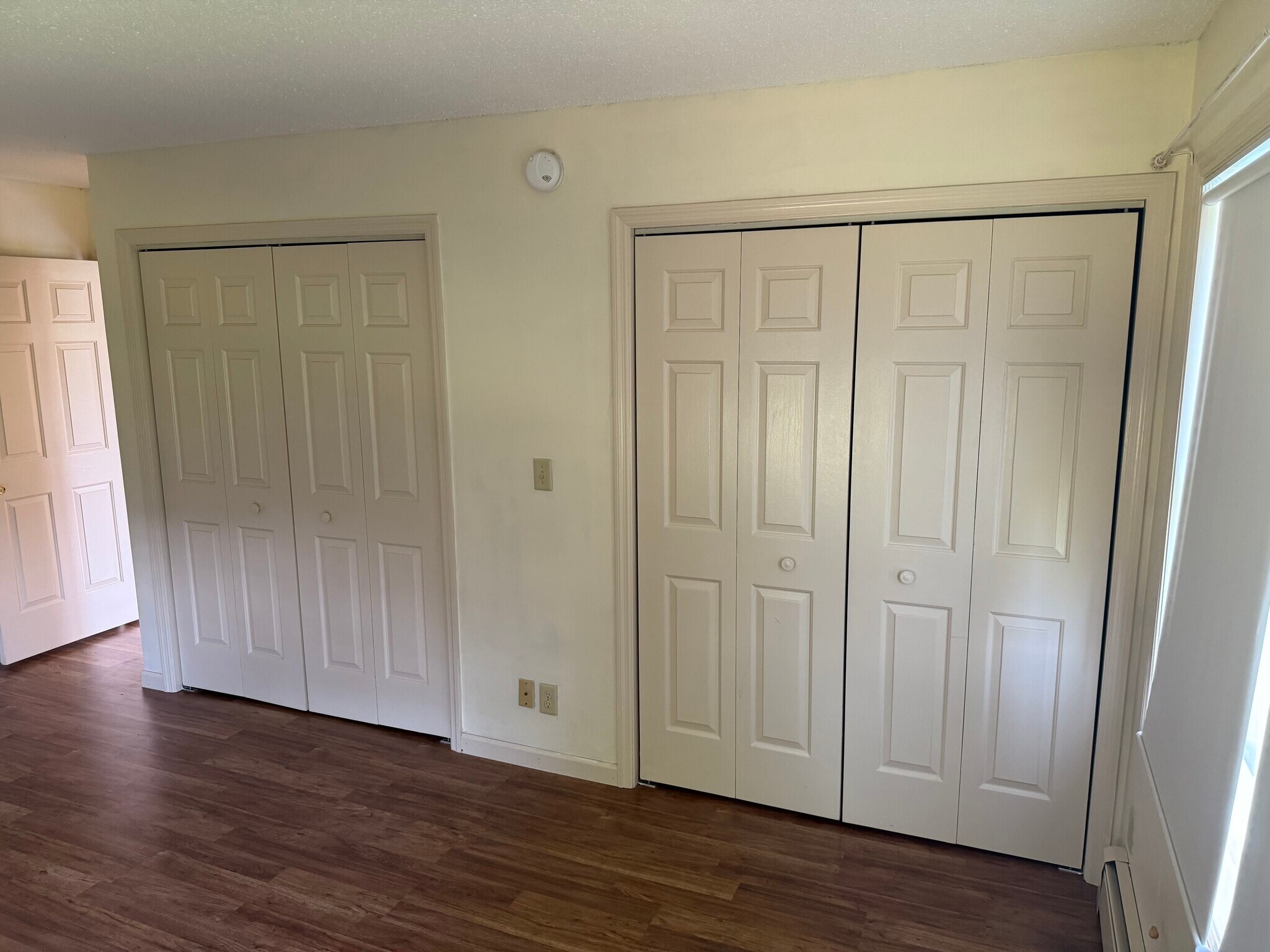 Building Photo - 243 Eastview Cir
