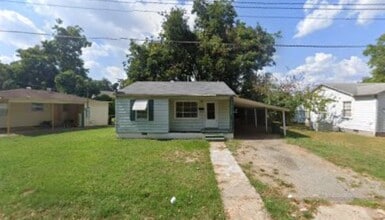Building Photo - 515 Middle St