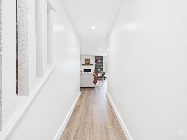 Building Photo - 12600 Esplanade St