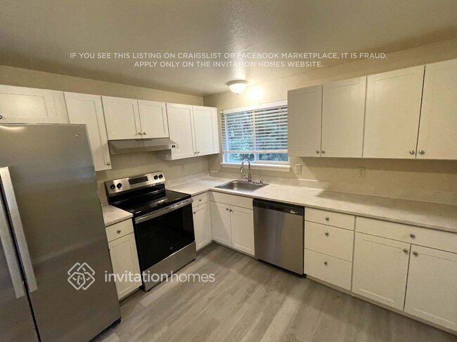 Building Photo - 4008 SW 333rd St