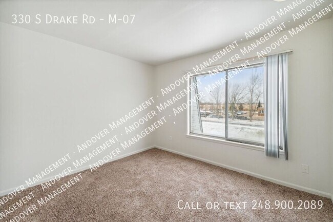 Building Photo - 330 S Drake Rd