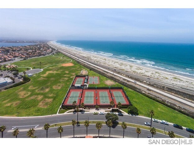 Building Photo - 28 Antigua Ct