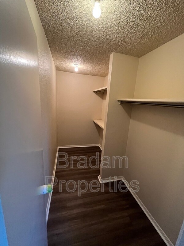 Building Photo - 5979 E 25th Pl