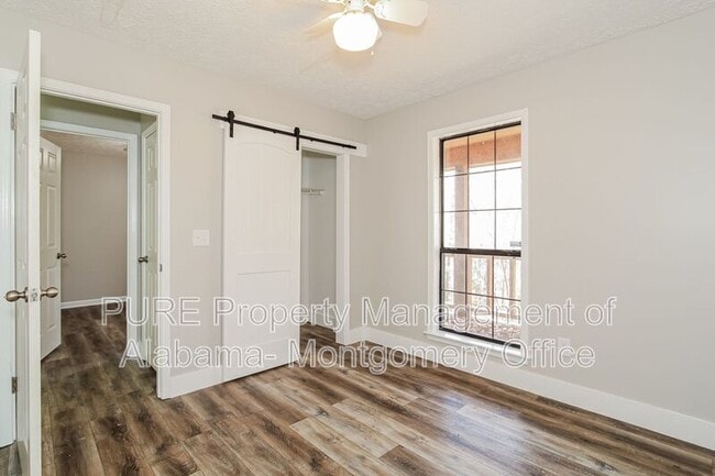 Building Photo - 95 Oakwood Dr