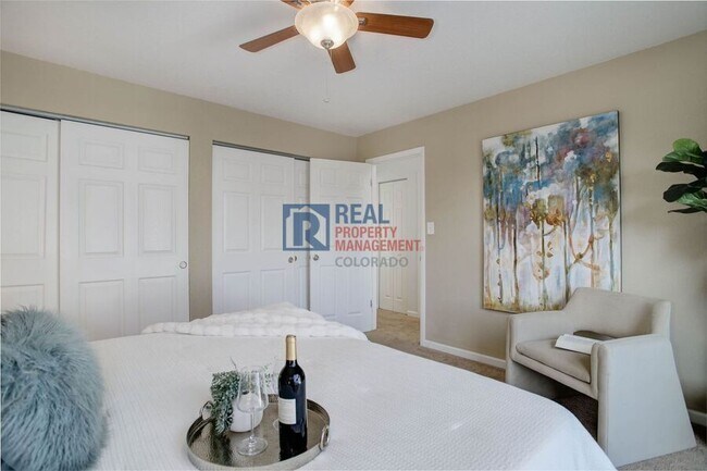 Building Photo - 8487 Everett Way