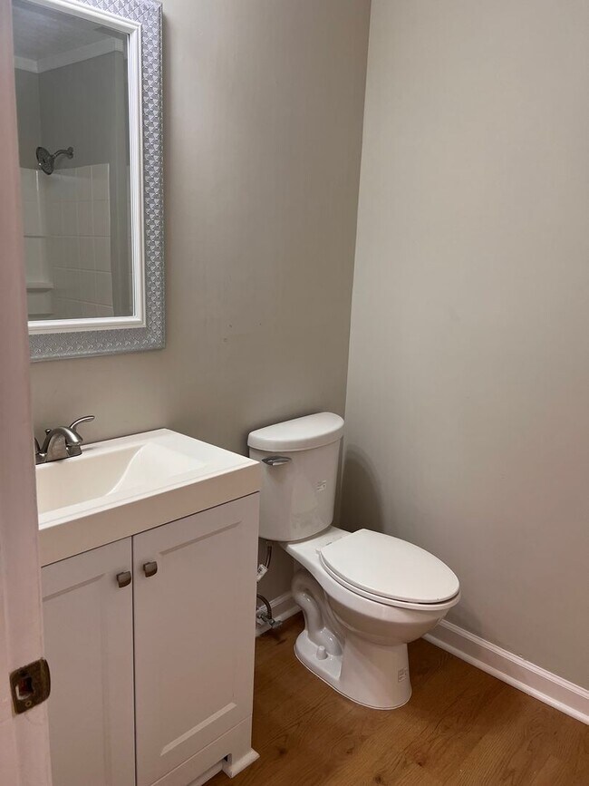 Building Photo - Adorable Ranch in Evans close to all schools