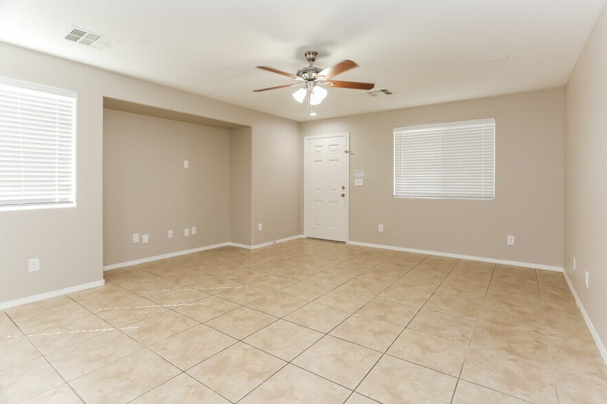 Building Photo - 8329 W Wildwood Glen Dr