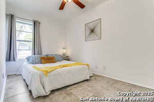 Building Photo - 816 Hickory Hill Dr