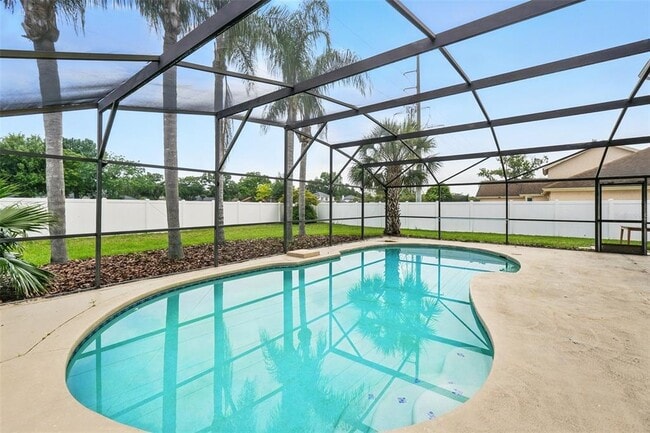 Building Photo - 7925 Tumblestone Dr