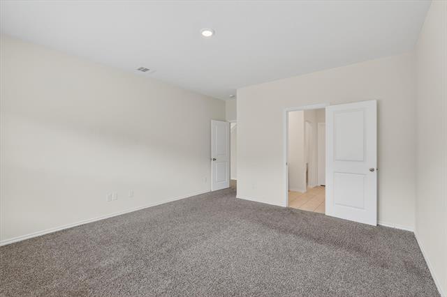 Building Photo - 2109 Muscovy St