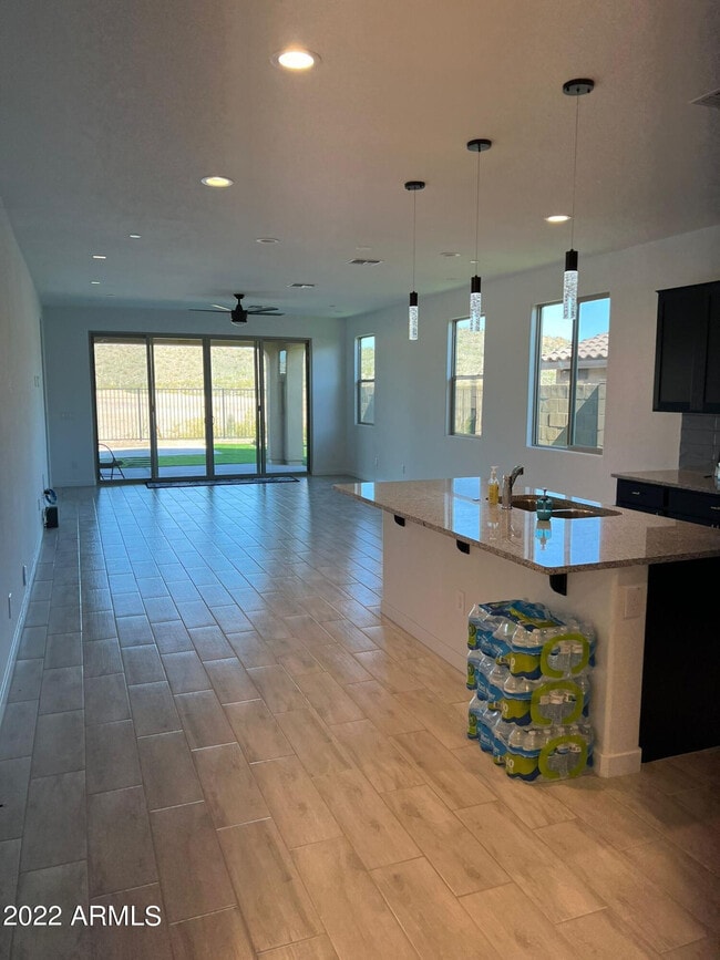 Building Photo - 13316 W Red Range Wy