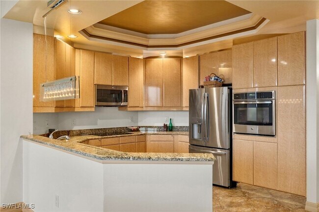 Building Photo - 14350 Riva Del Lago Dr
