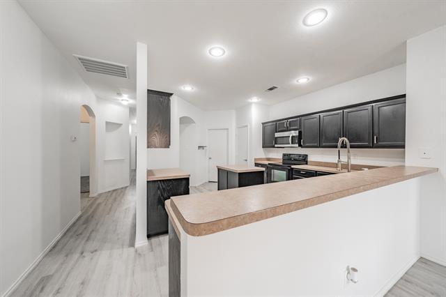 Building Photo - 3232 Florian Ln