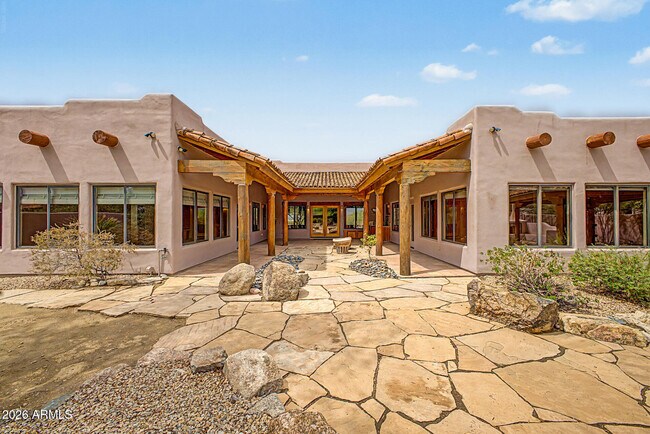 Building Photo - 9202 E Rimrock Dr