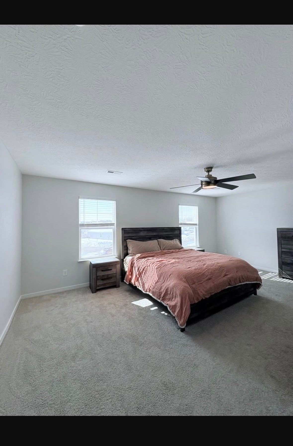 Building Photo - 382 Trinity Wy E