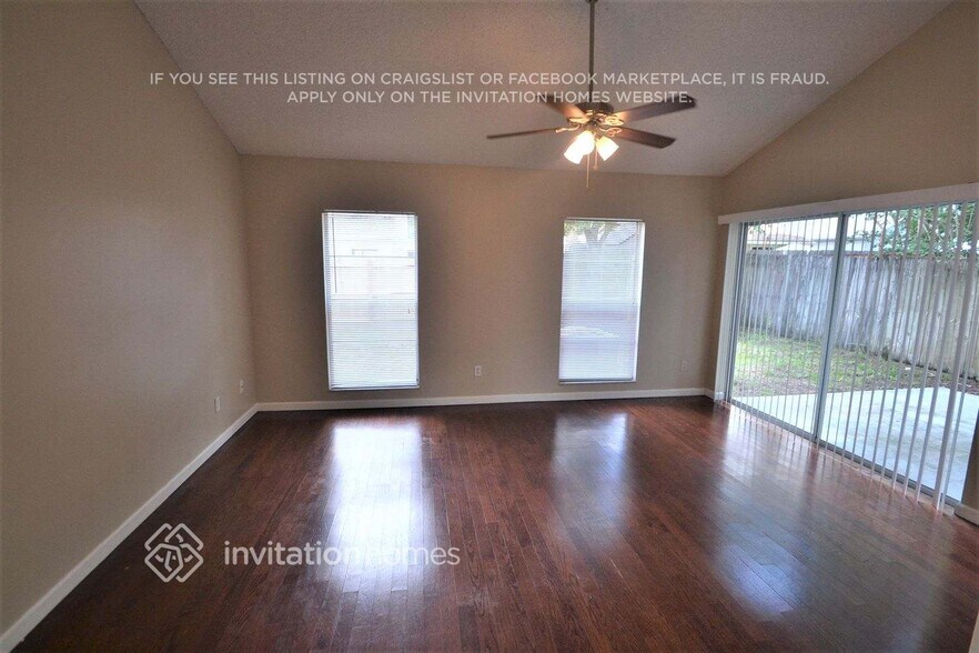Building Photo - 1233 Ashworth Dr