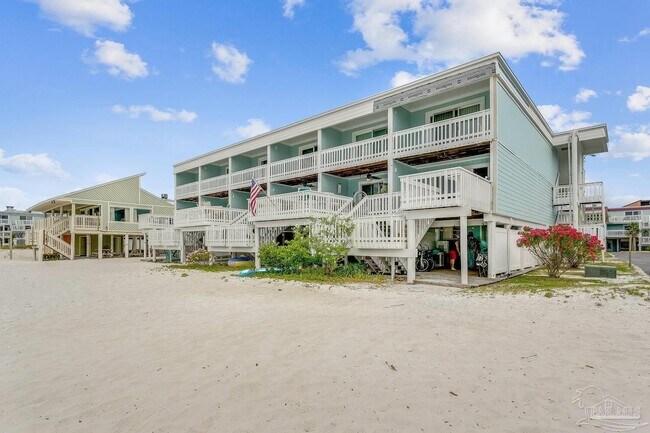 Building Photo - 1100 Fort Pickens Rd