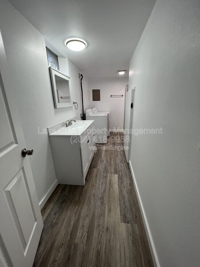 Building Photo - 3412 Belmont Rd