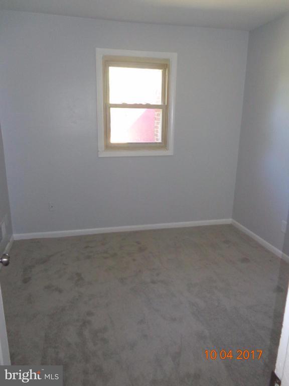 Building Photo - 3005 Normandy Ave