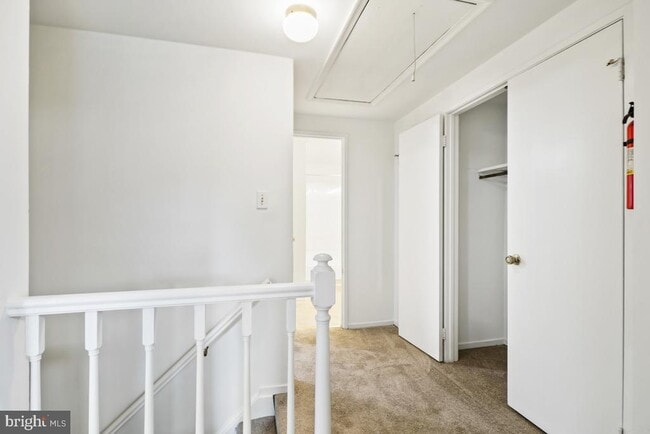 Building Photo - 13221 Black Walnut Ct