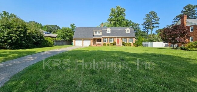 Building Photo - 1205 Mt Pleasant Dr