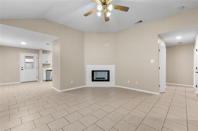 Building Photo - 1035 N Ravinia Dr