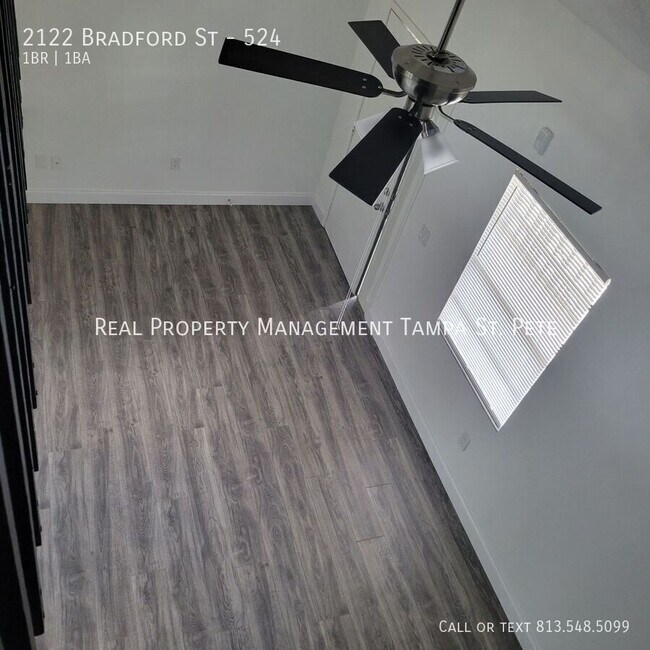 Building Photo - 2122 Bradford St