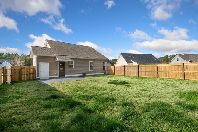 Building Photo - 2508 Chelsea Dr NW