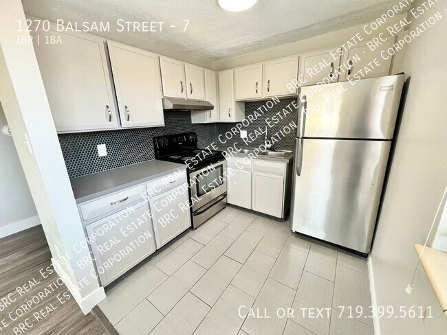 Building Photo - 1270 Balsam St