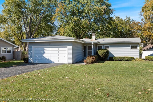 Primary Photo - 59 Elmwood Dr