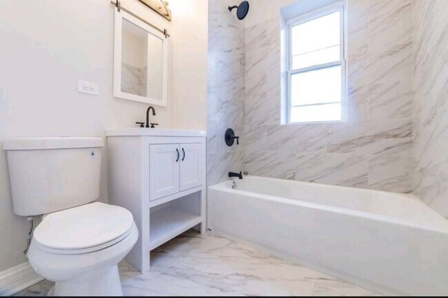 Building Photo - 5824 S Michigan Ave