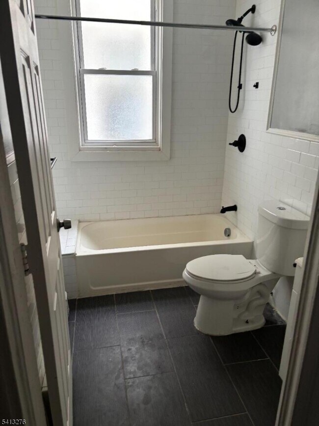 Building Photo - 110 N 19th St