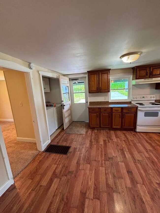 Building Photo - Charming Rental in Honey Brook, PA