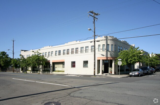 Primary Photo - 300 - 330 Parker Avenue in Rodeo
