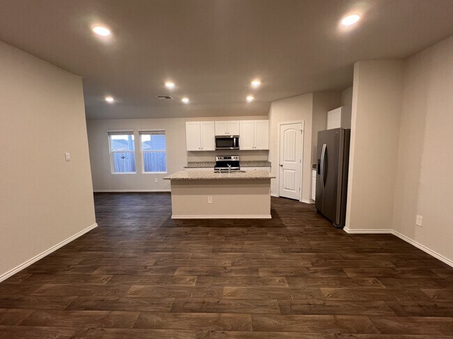 Building Photo - Beautiful Home for Rent in Arroyo Ranch – ...