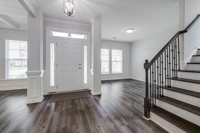 Building Photo - 42 Brookhaven Dr