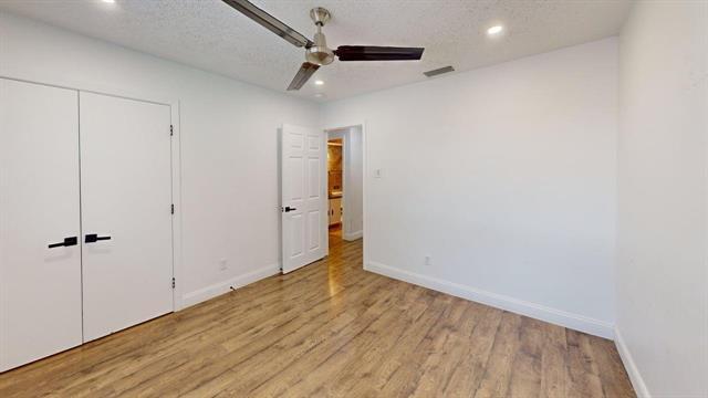 Building Photo - 2131 Blossom Ln