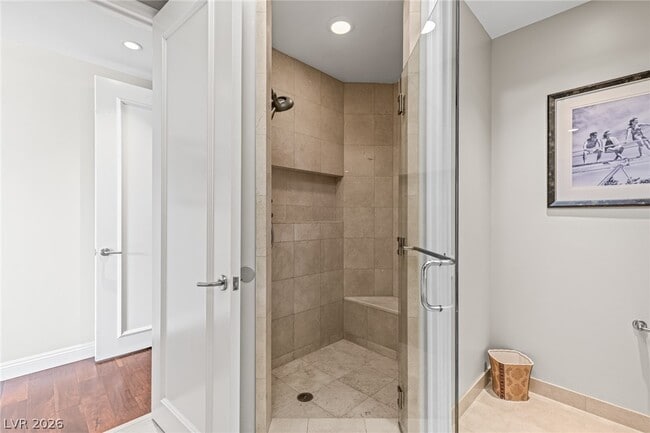 Building Photo - 2777 Paradise Rd