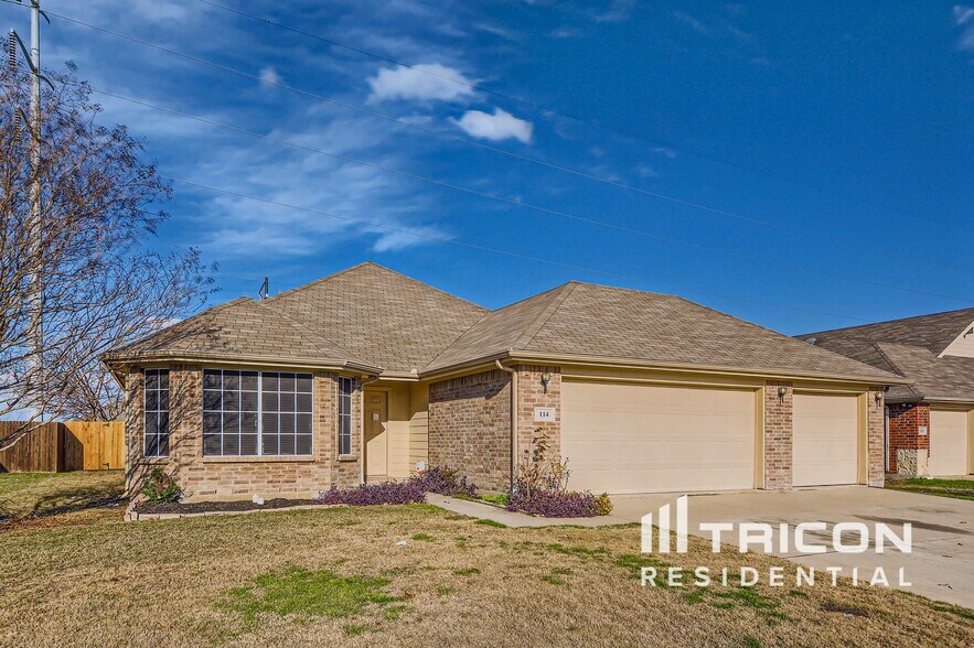 Building Photo - 114 Pinto Dr