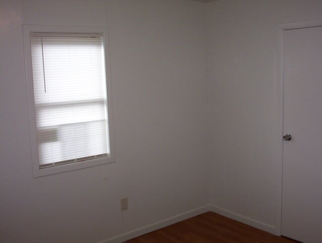 Building Photo - 56 Cochecton Rd