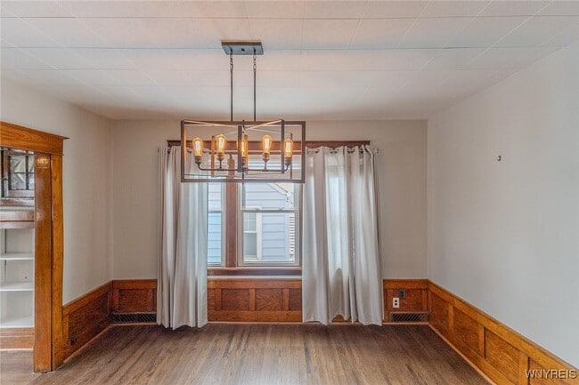 Building Photo - 20 Tacoma Ave