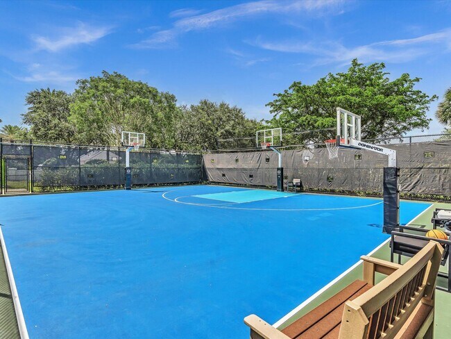 Building Photo - 2486 NW 66th Dr