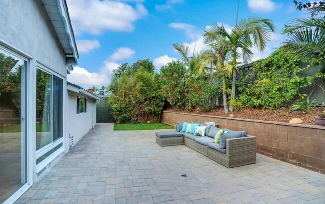 Building Photo - 4151 Mt Hukee Ave