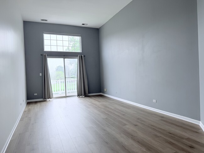 Building Photo - 1146 Bristol Ln